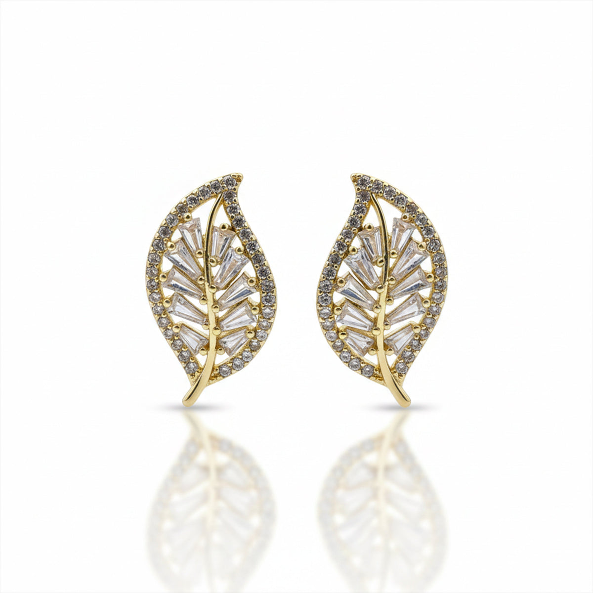 Leaf Luxe Stud Earrings jewellery product view 6