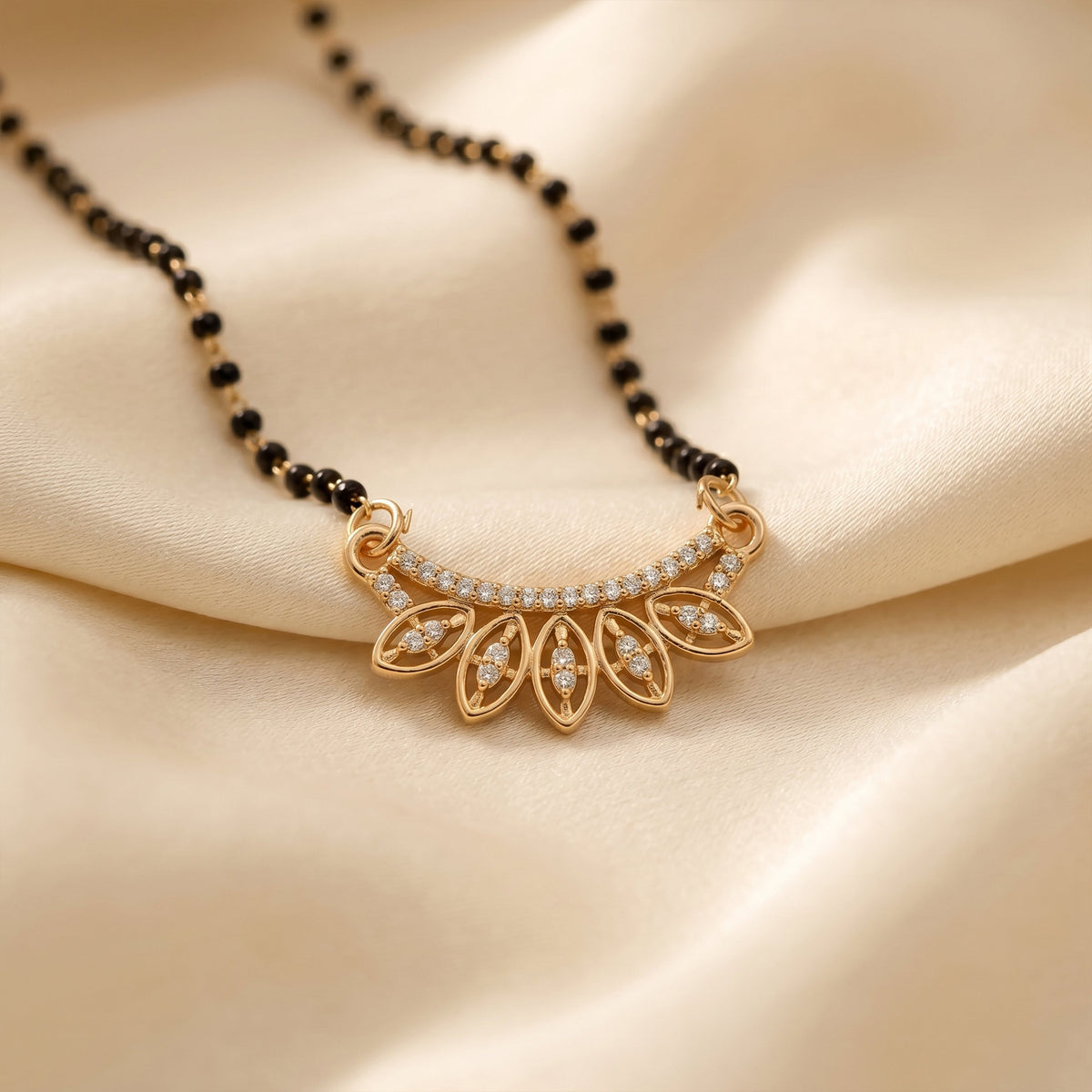 Divya Patra Mangalsutra jewellery product view 2