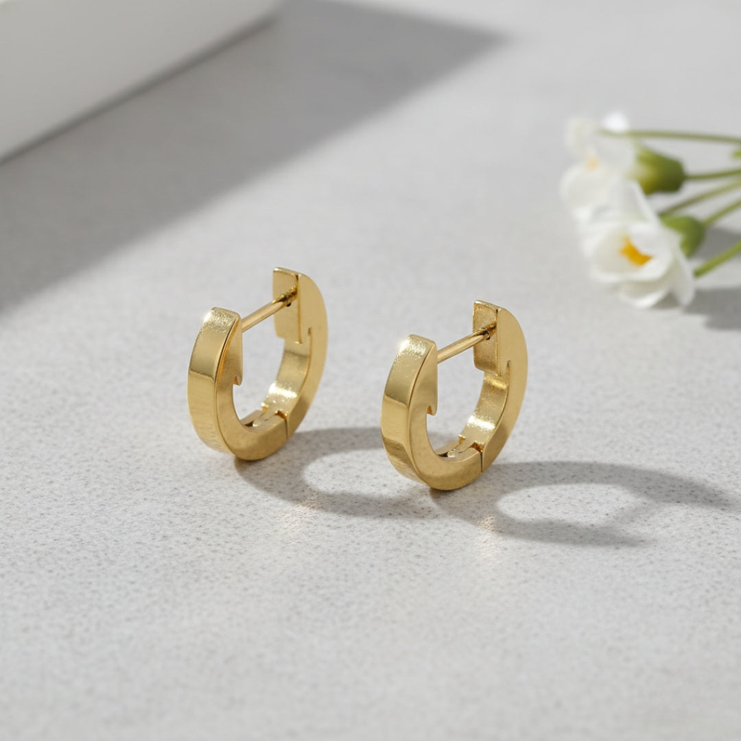 Classic Round Earrings jewellery product view 3
