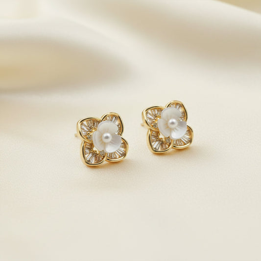 Eterna Bloom Pearl Stud Earrings jewellery product view 1