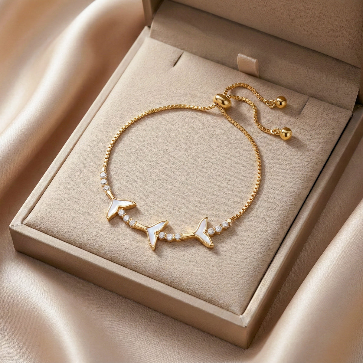 Aurora Wings Gold Bracelet jewellery product view 1