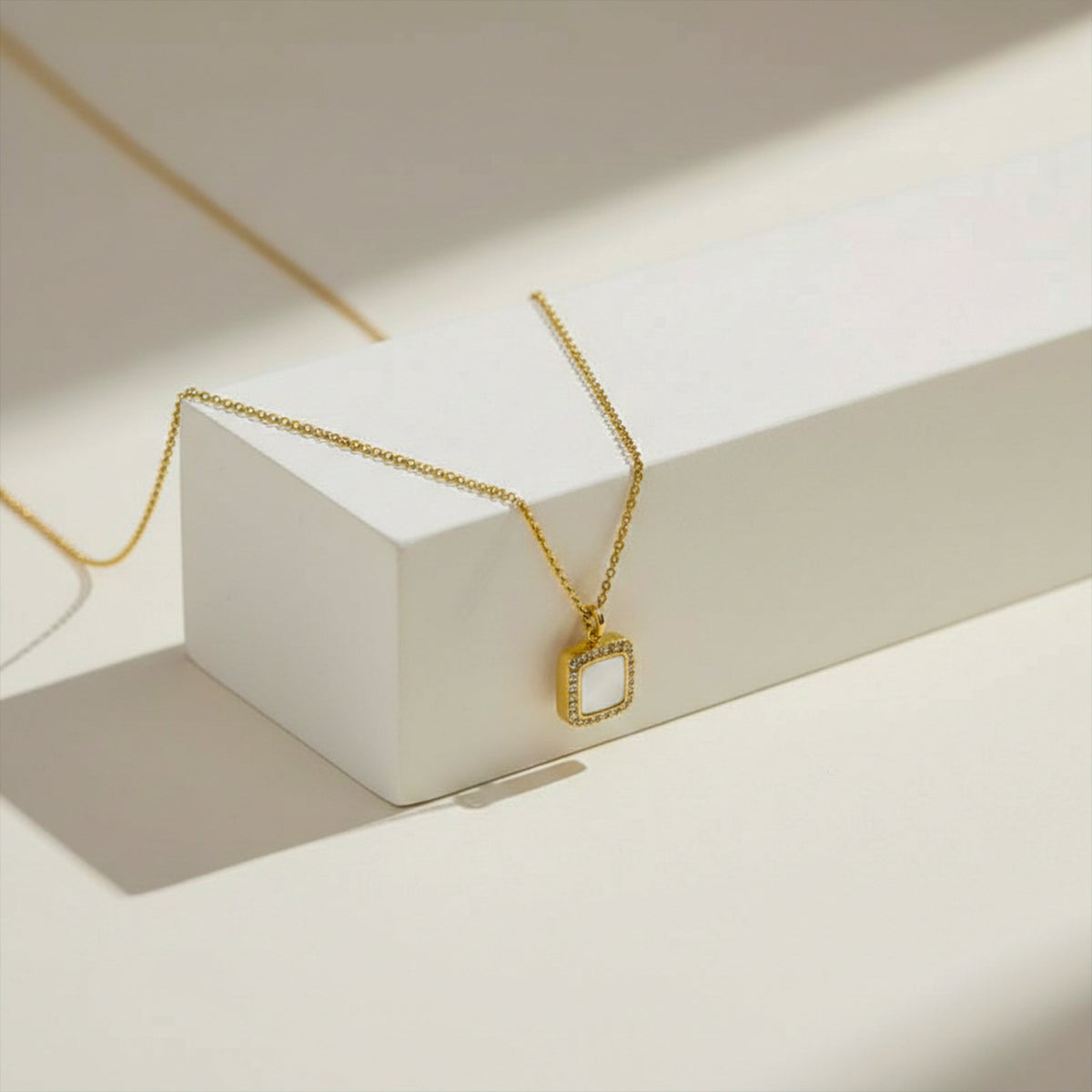 Chic Minimal Square Gold Necklace jewellery product view 4