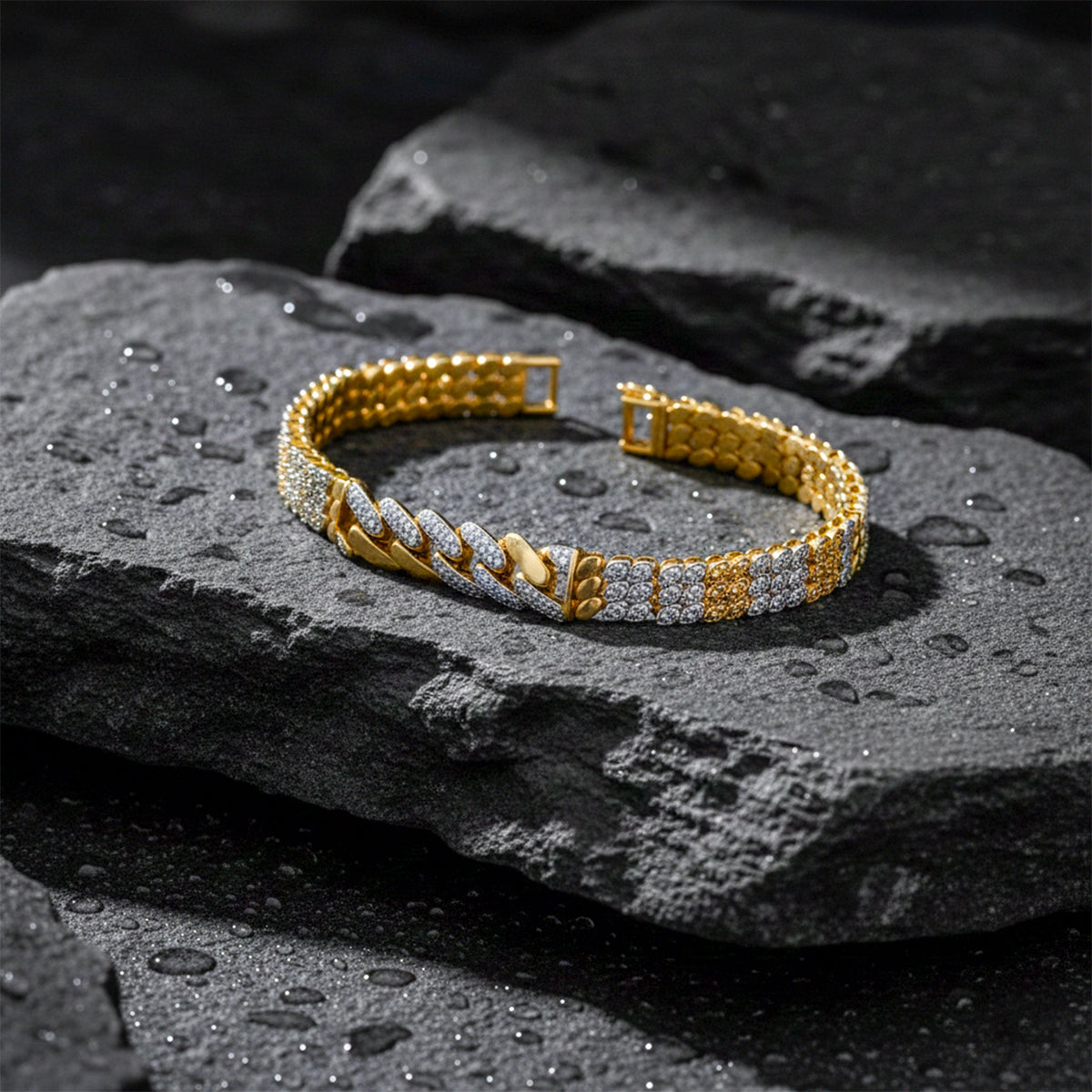 Iced Cuban Link Gold Bracelet jewellery product view 1