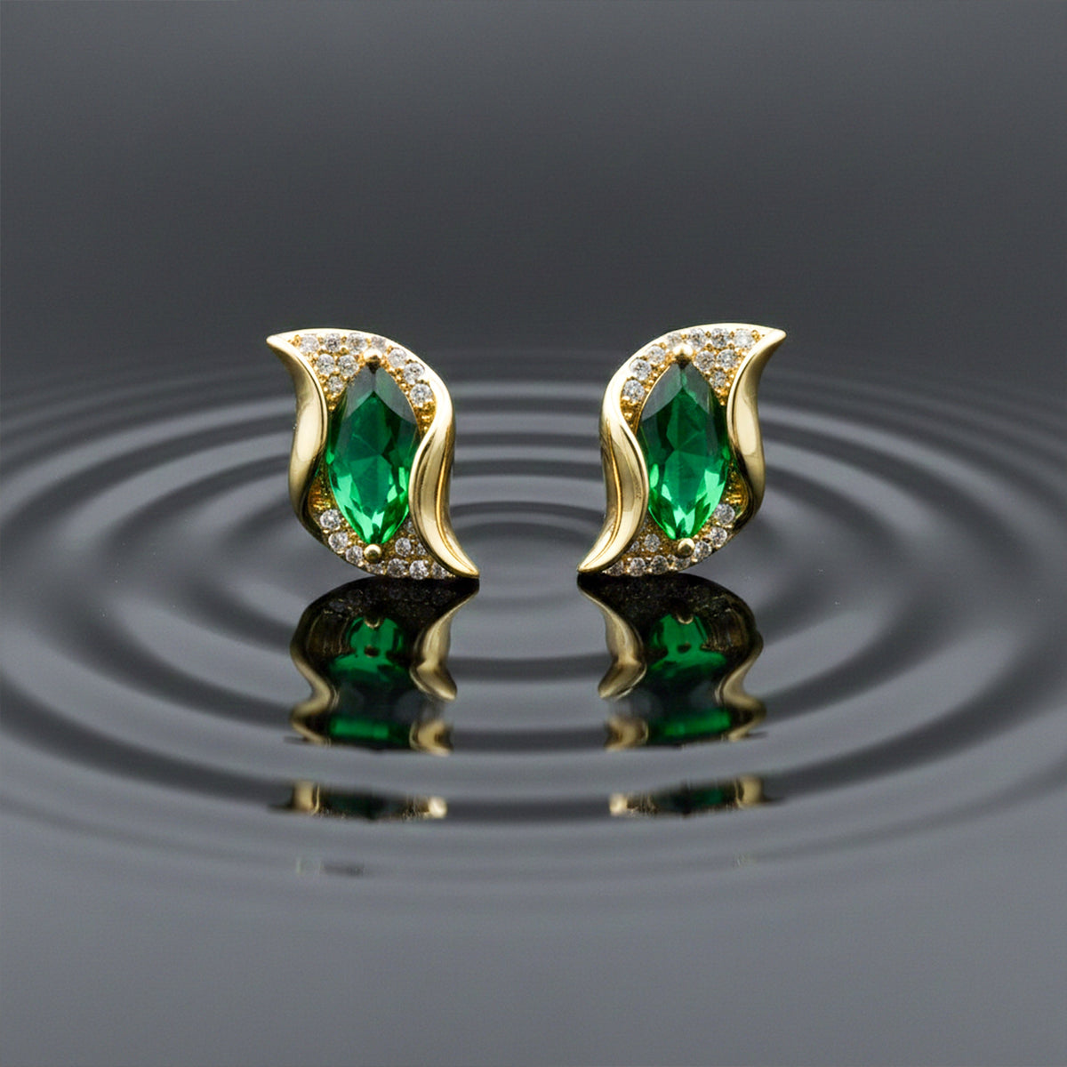 Velvet Green Luxe Curve Earrings jewellery product view 3