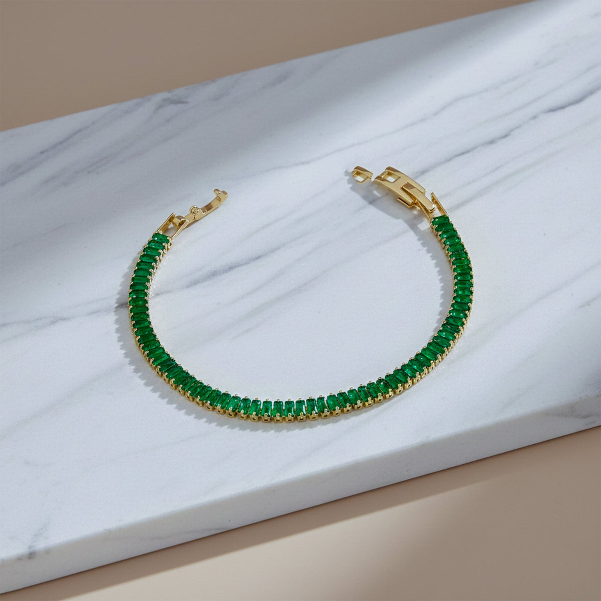 Regal Emerald Glow Bracelet jewellery product view 4