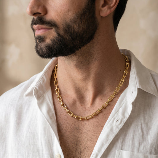 Titan Link Chain jewellery product view 2