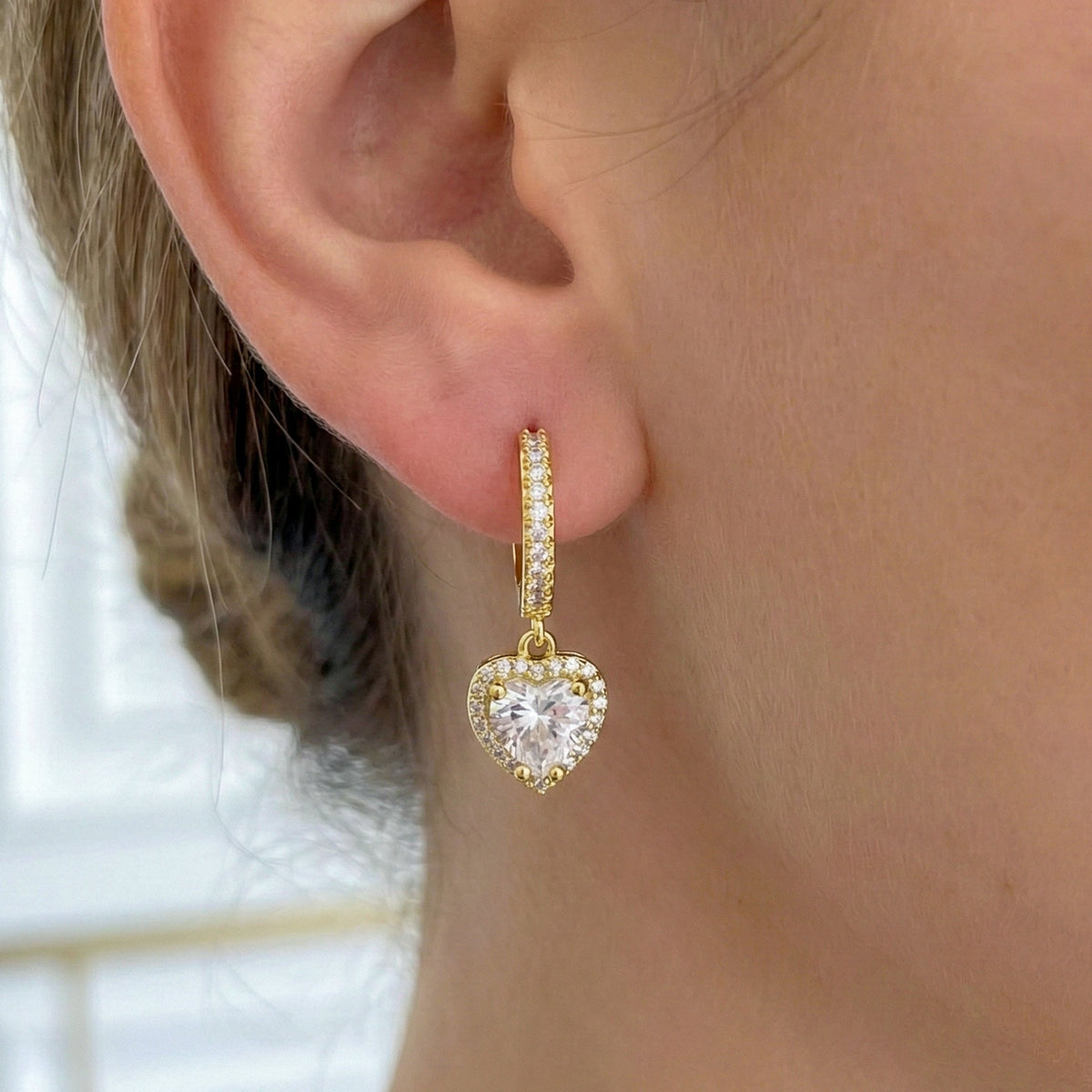 Zenvia Heart Luxe Earrings jewellery product view 2