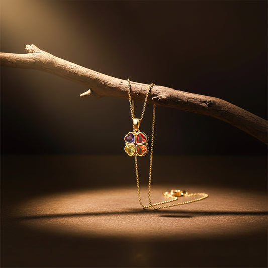 Luxury Four Leaf Clover Gold Necklace jewellery product view 1