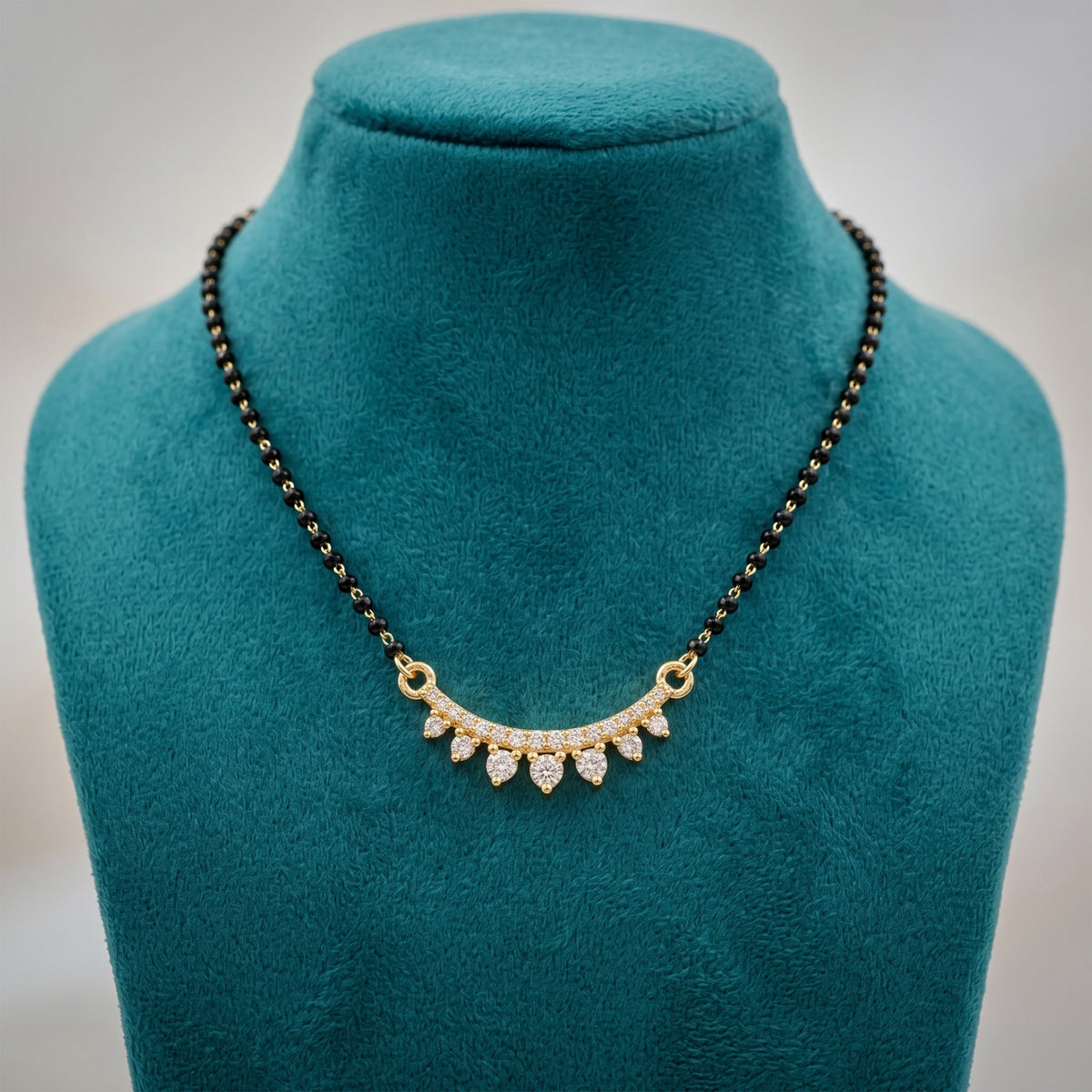 Ratna Jyoti Mangalsutra jewellery product view 3