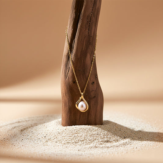 Golden Teardrop Pearl Pendant Necklace jewellery product view 1