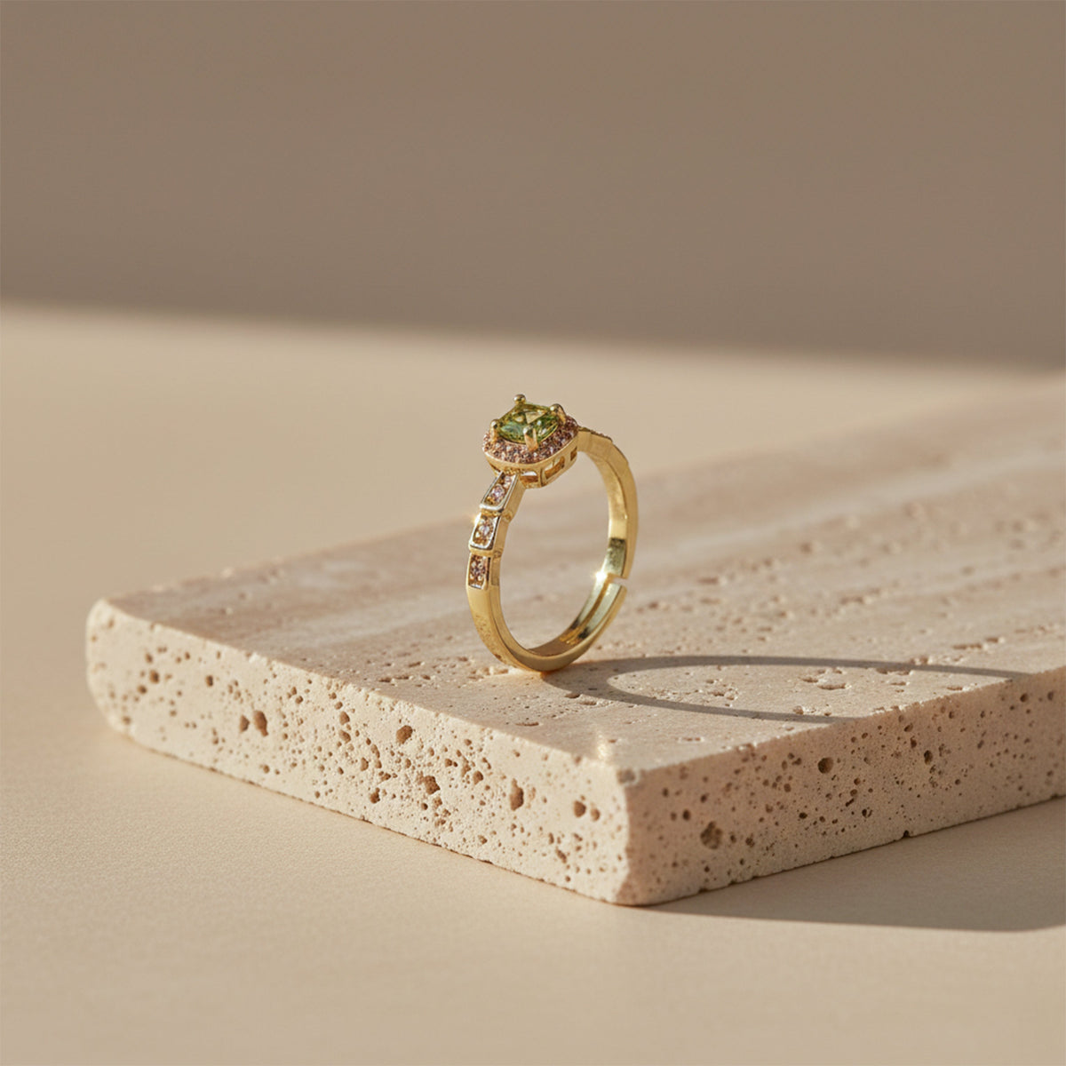 Royal Aura Diamond Engagement Ring jewellery product view 4