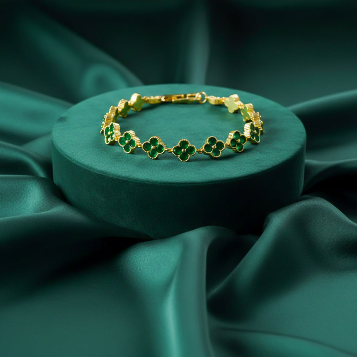 Green Enamel Clover Luxury Bracelet jewellery product view 4