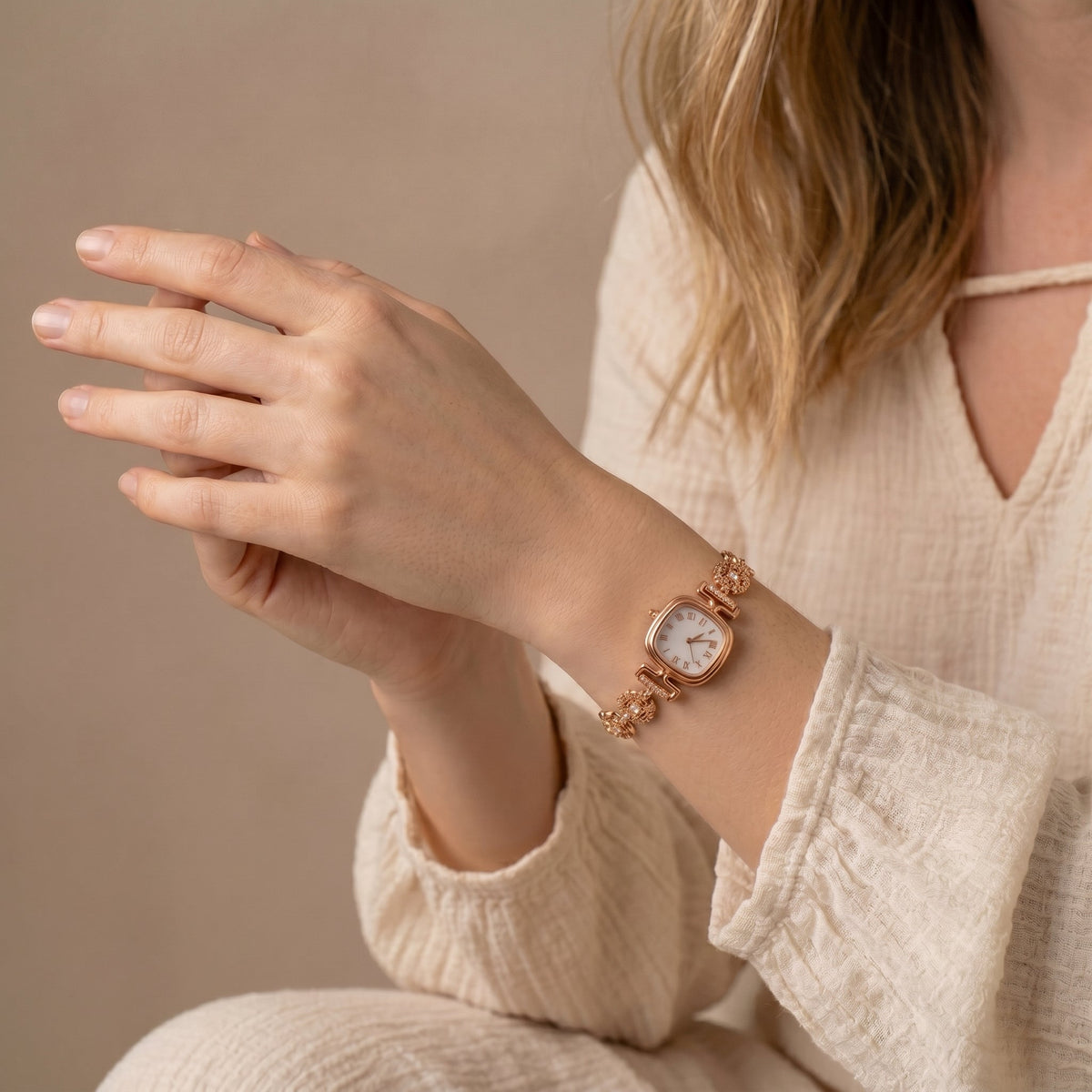 Regalia Rose Luxury Watch jewellery product view 3