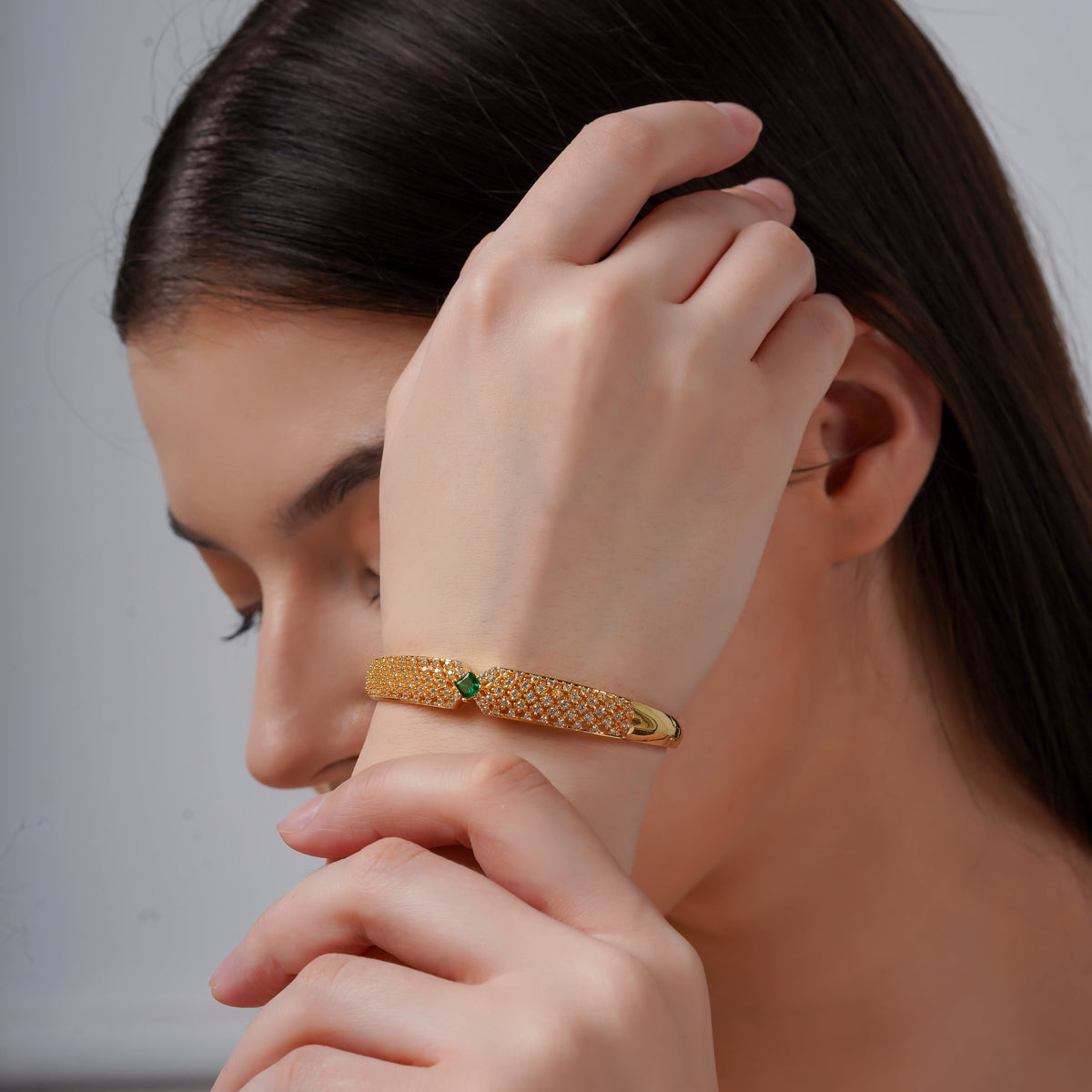 Velora Emerald Crown Kada jewellery product view 2