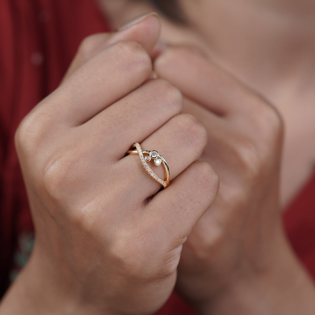 Royal Diamond Crossover Gold Ring jewellery product view 9
