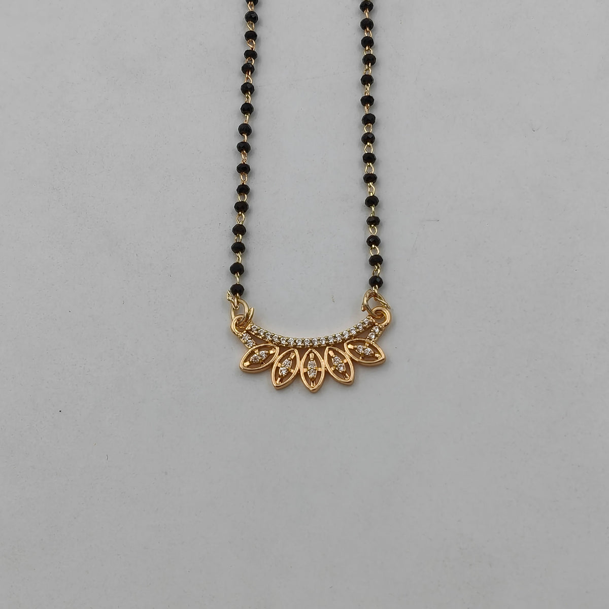 Divya Patra Mangalsutra jewellery product view 4