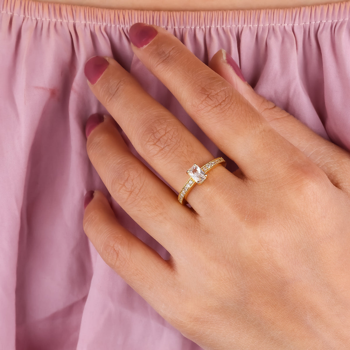 Leena Spark Rings jewellery product view 2