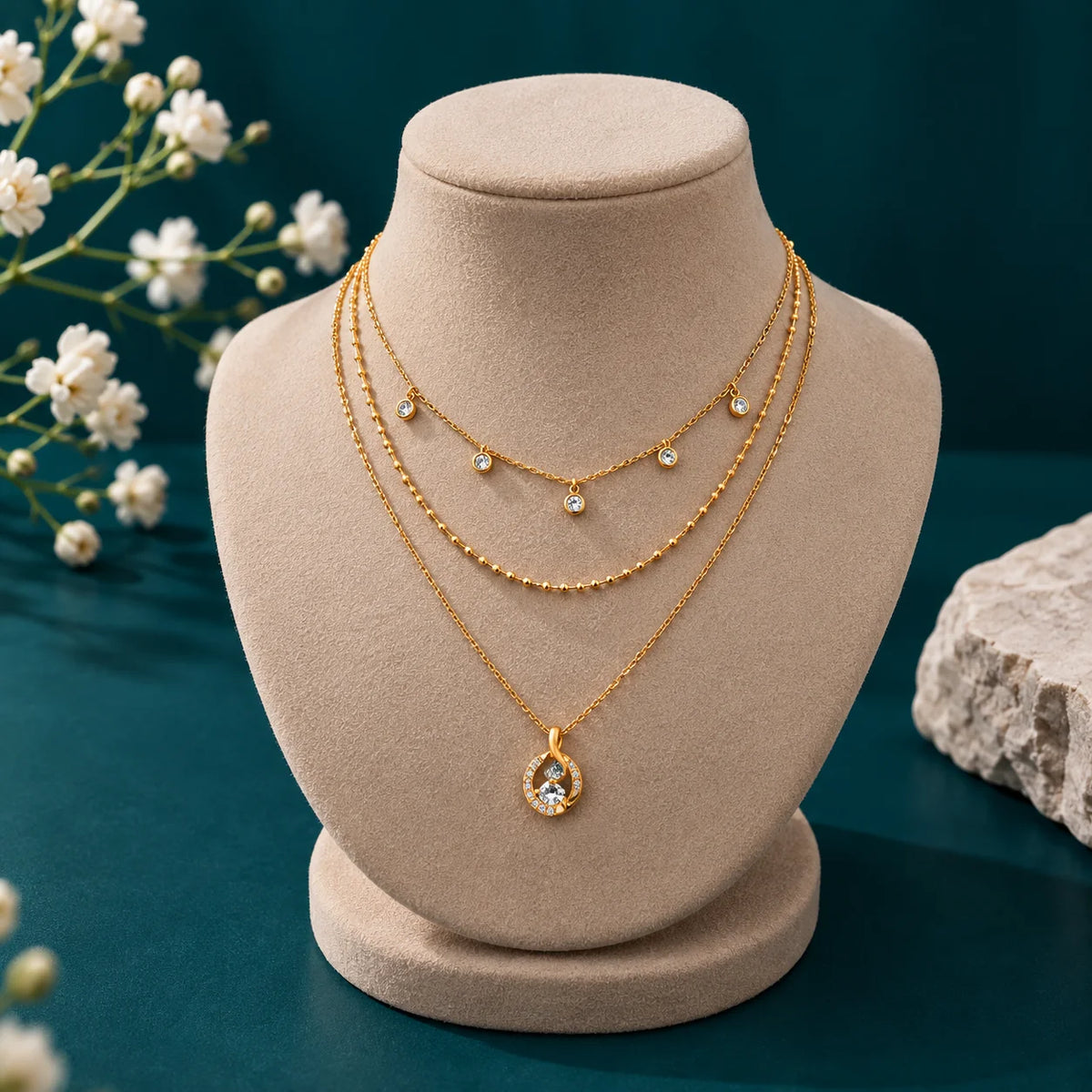 Women's Necklaces